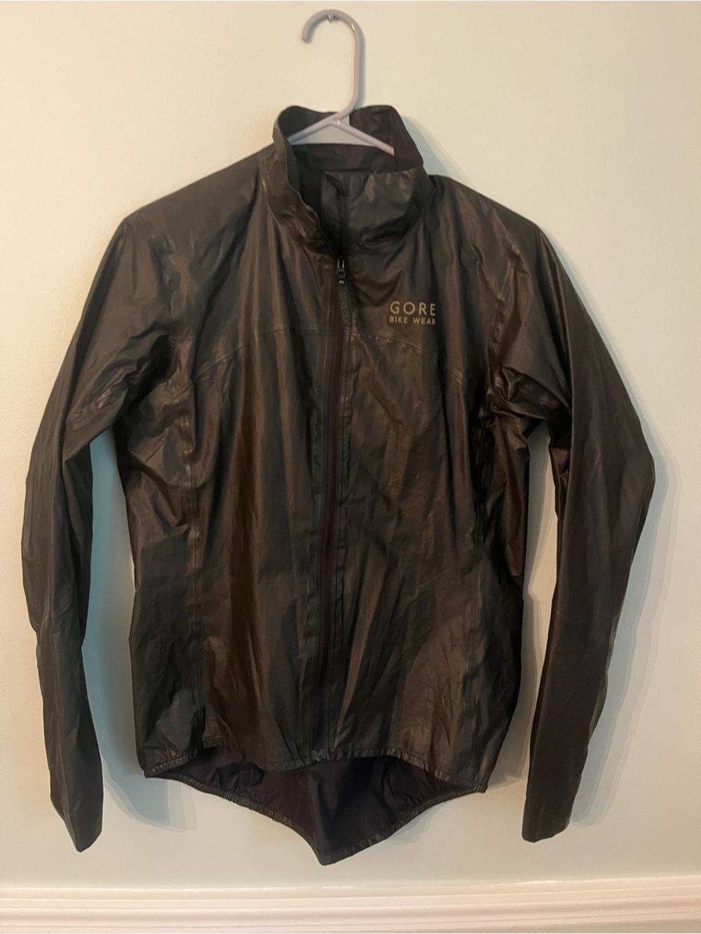 GORE BIKE WEAR Women's Black Lightweight Cycling Jacket